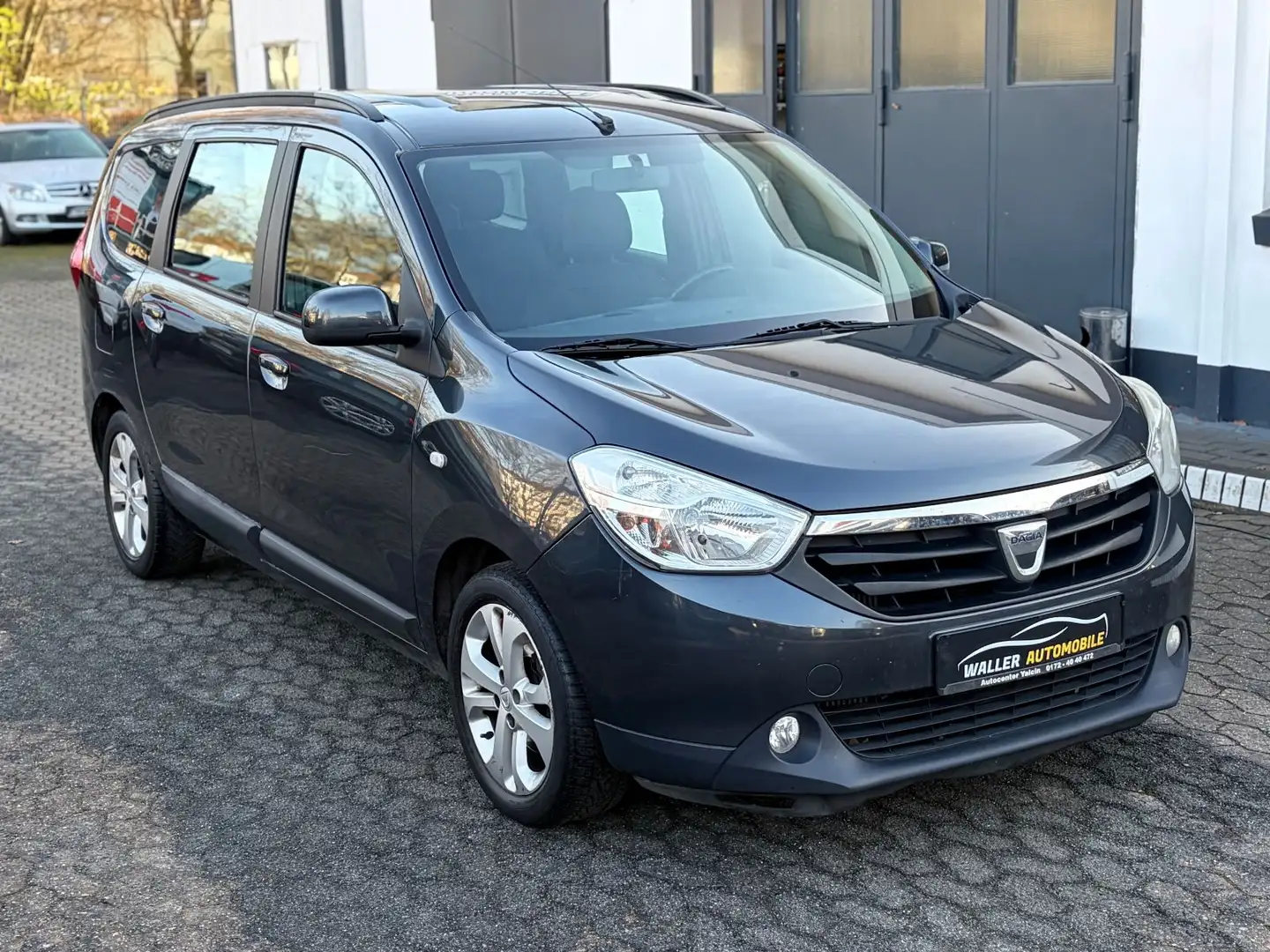 Dacia Lodgy 1.5 DCi Prestige NAVI / SHZ / PDC Noir - 1