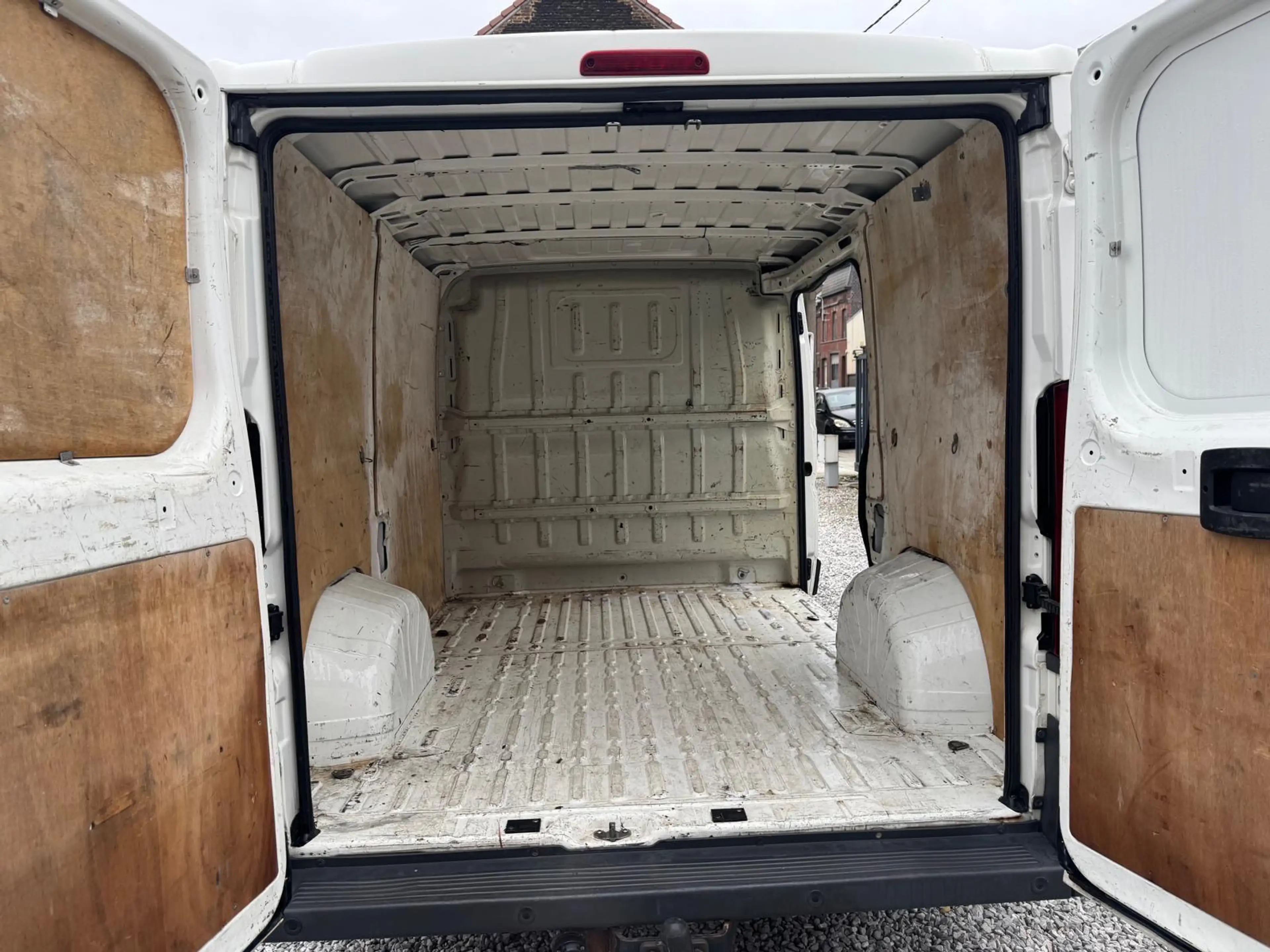 Peugeot Boxer 2.2 HDi L1H1 — photo 6