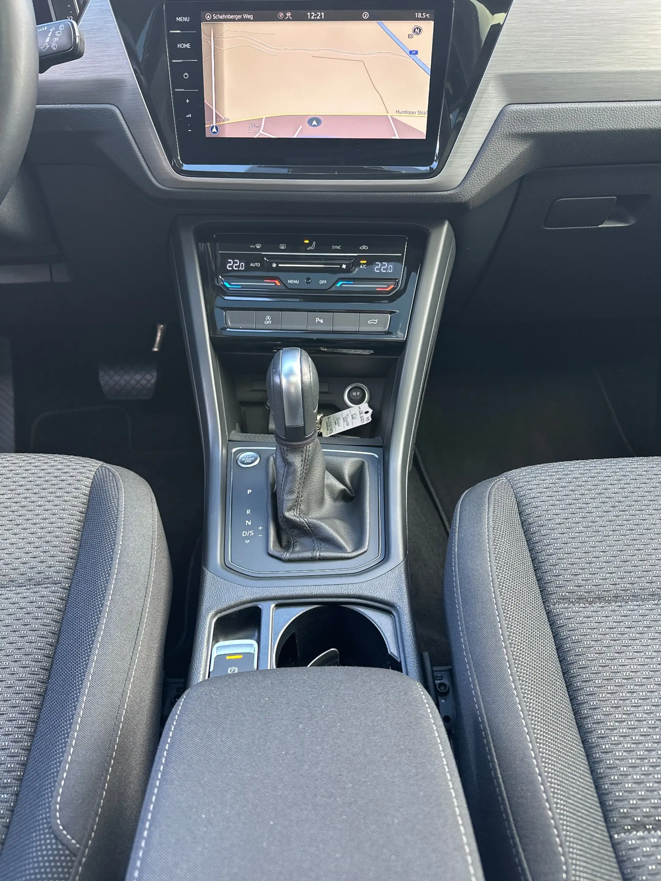 Volkswagen Touran 2.0 TDI DSG CL 7-Sitzer NAV+LED+ACC+PANO — photo 15