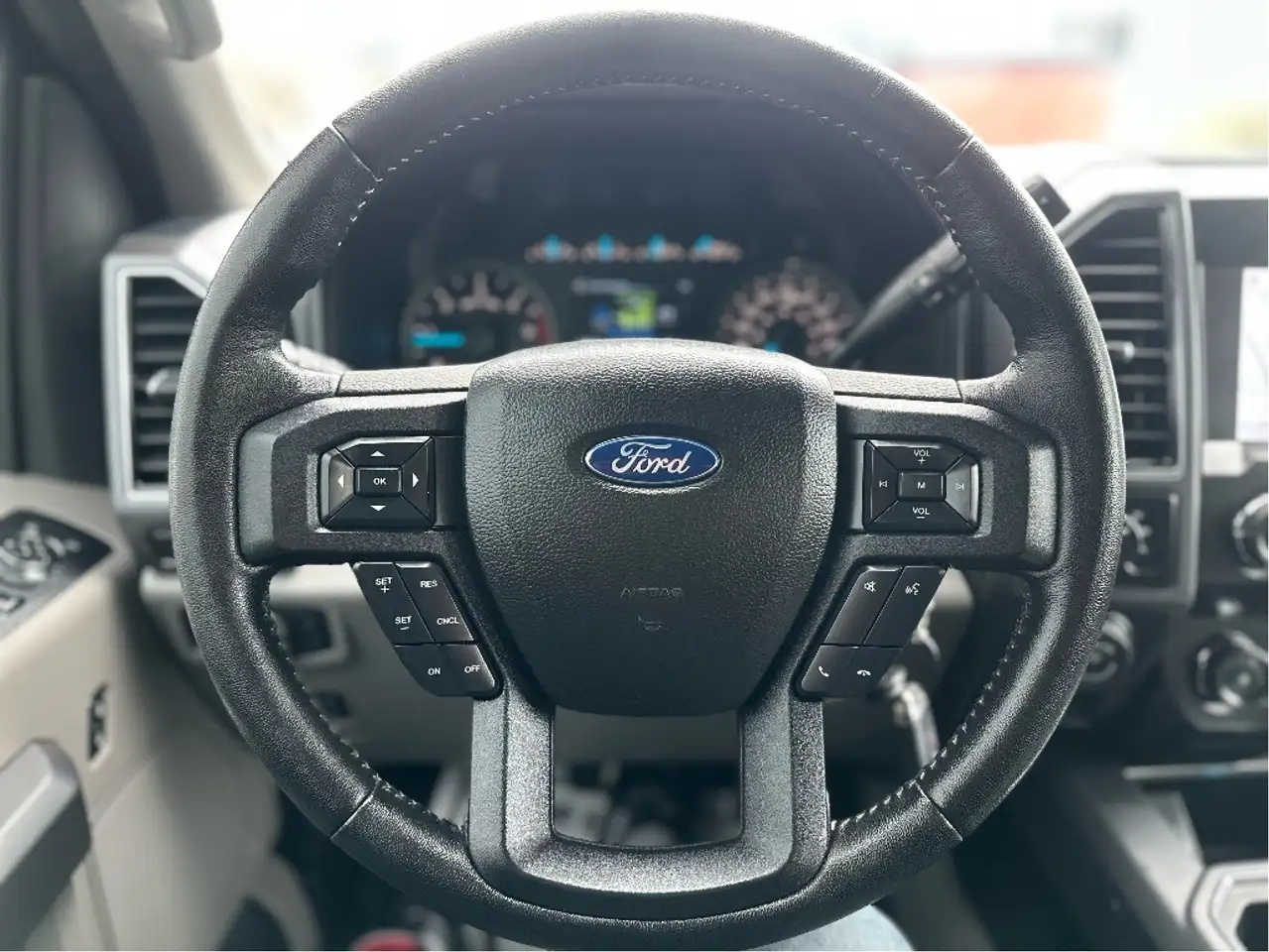 Ford F 150 снимка Ford F 150