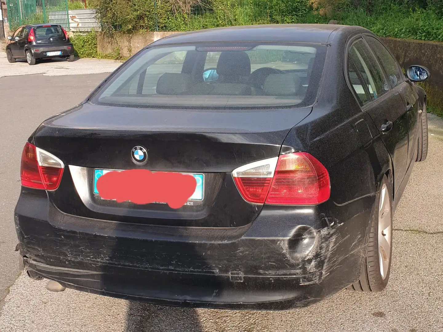 BMW 320 320d Eletta Nero - 2