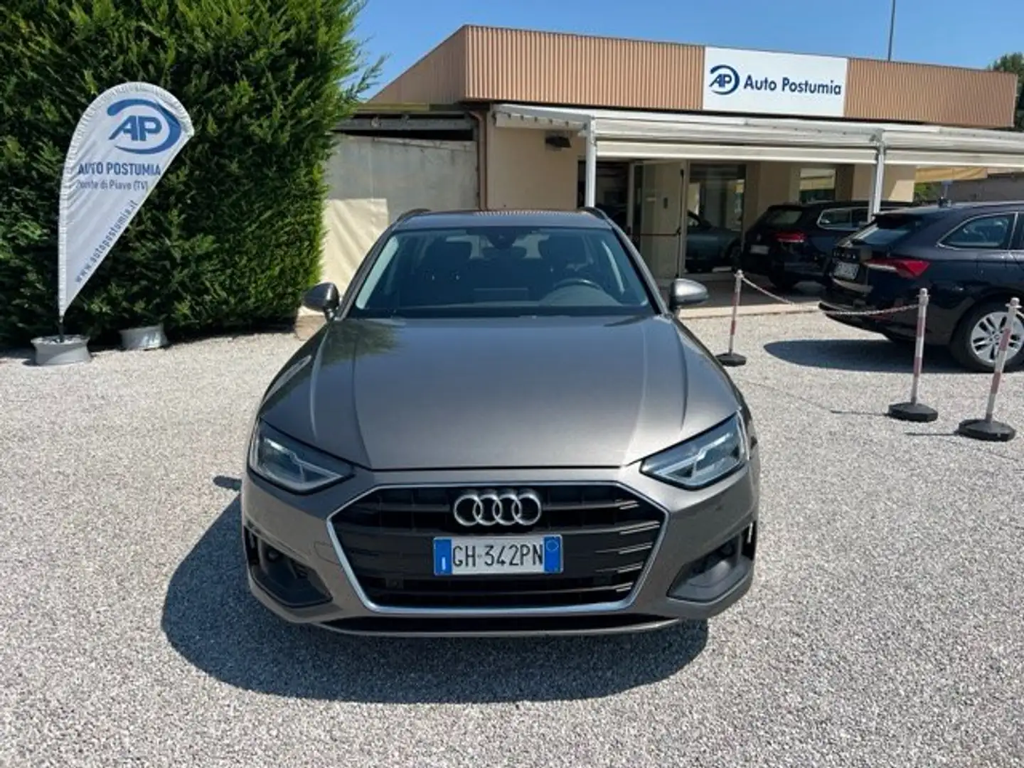Audi A4 Avant 35 2.0 Tdi mhev Business 163cv S-tronic Gris - 2