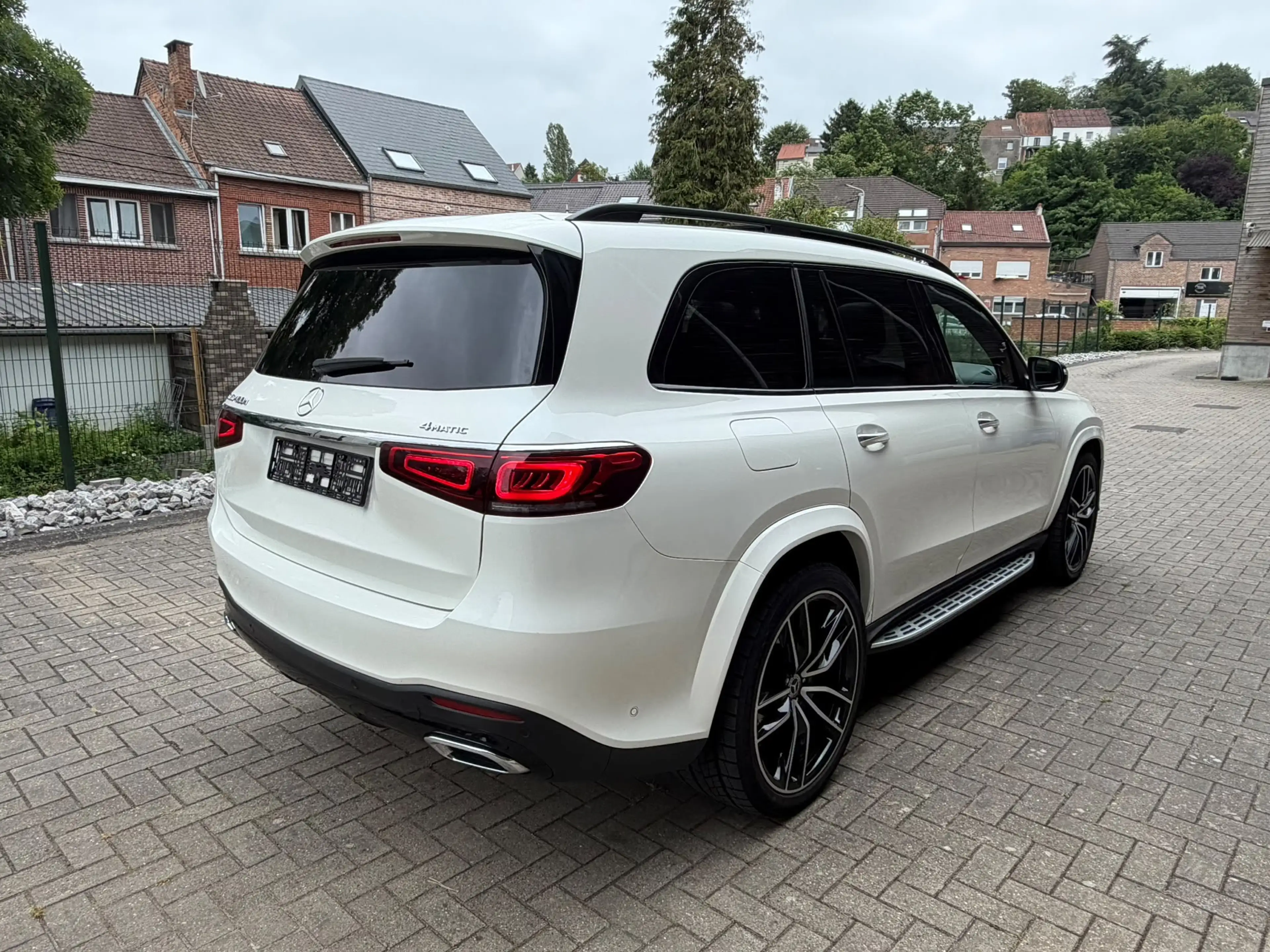 Mercedes-Benz GLS 400 GLS 400 d 4-Matic — photo 8