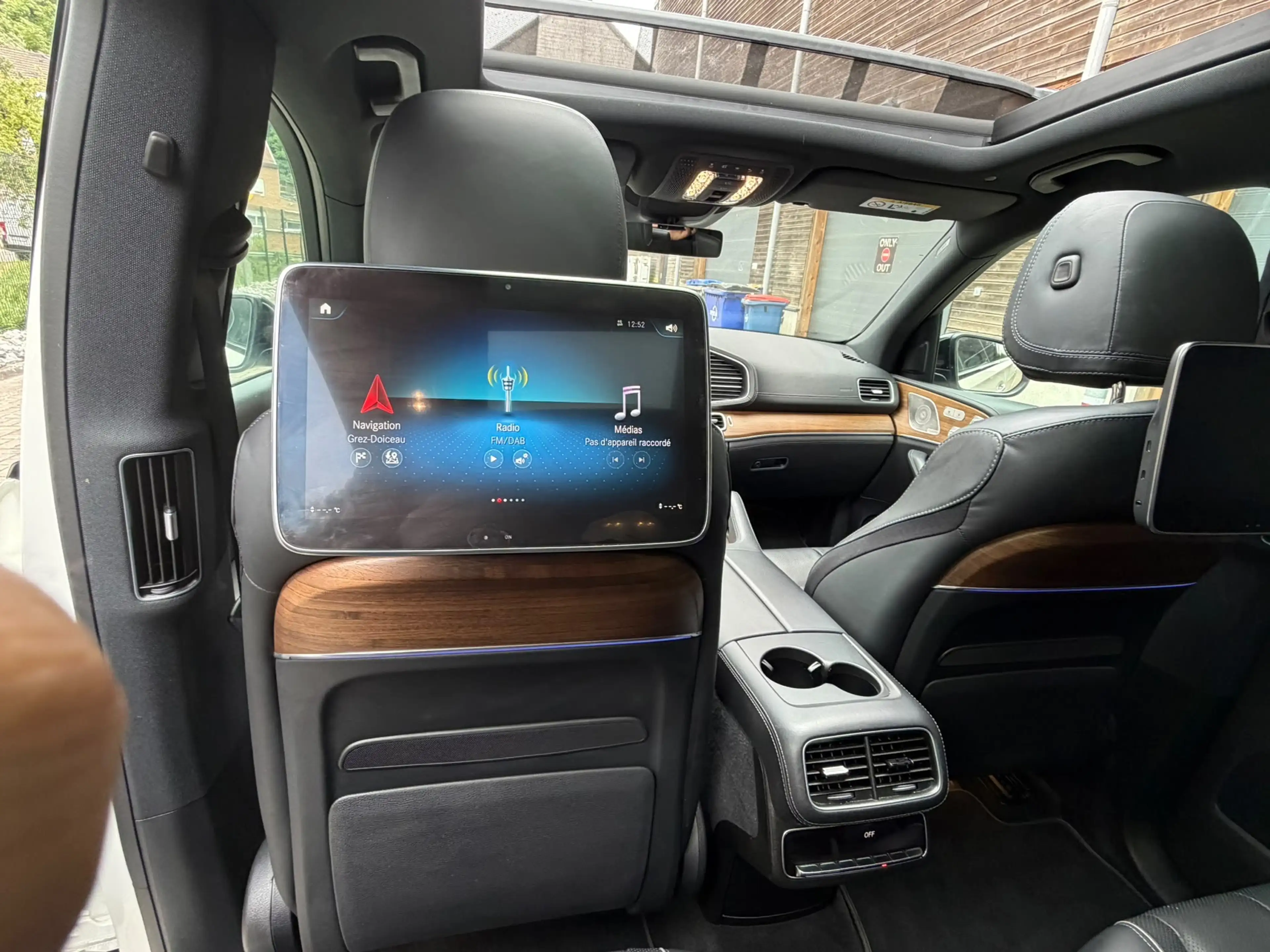 Mercedes-Benz GLS 400 GLS 400 d 4-Matic — photo 13