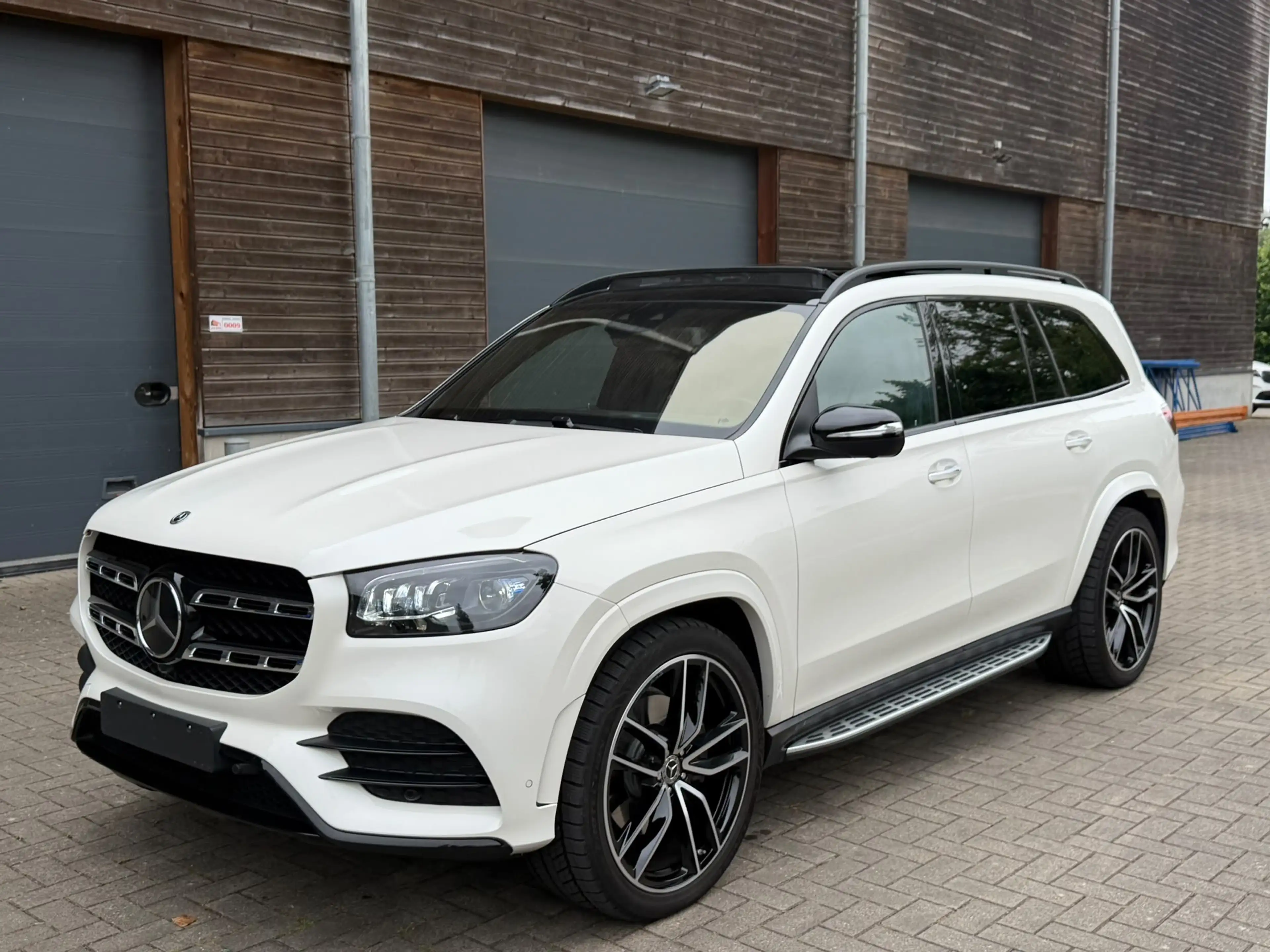 Mercedes-Benz GLS 400 GLS 400 d 4-Matic