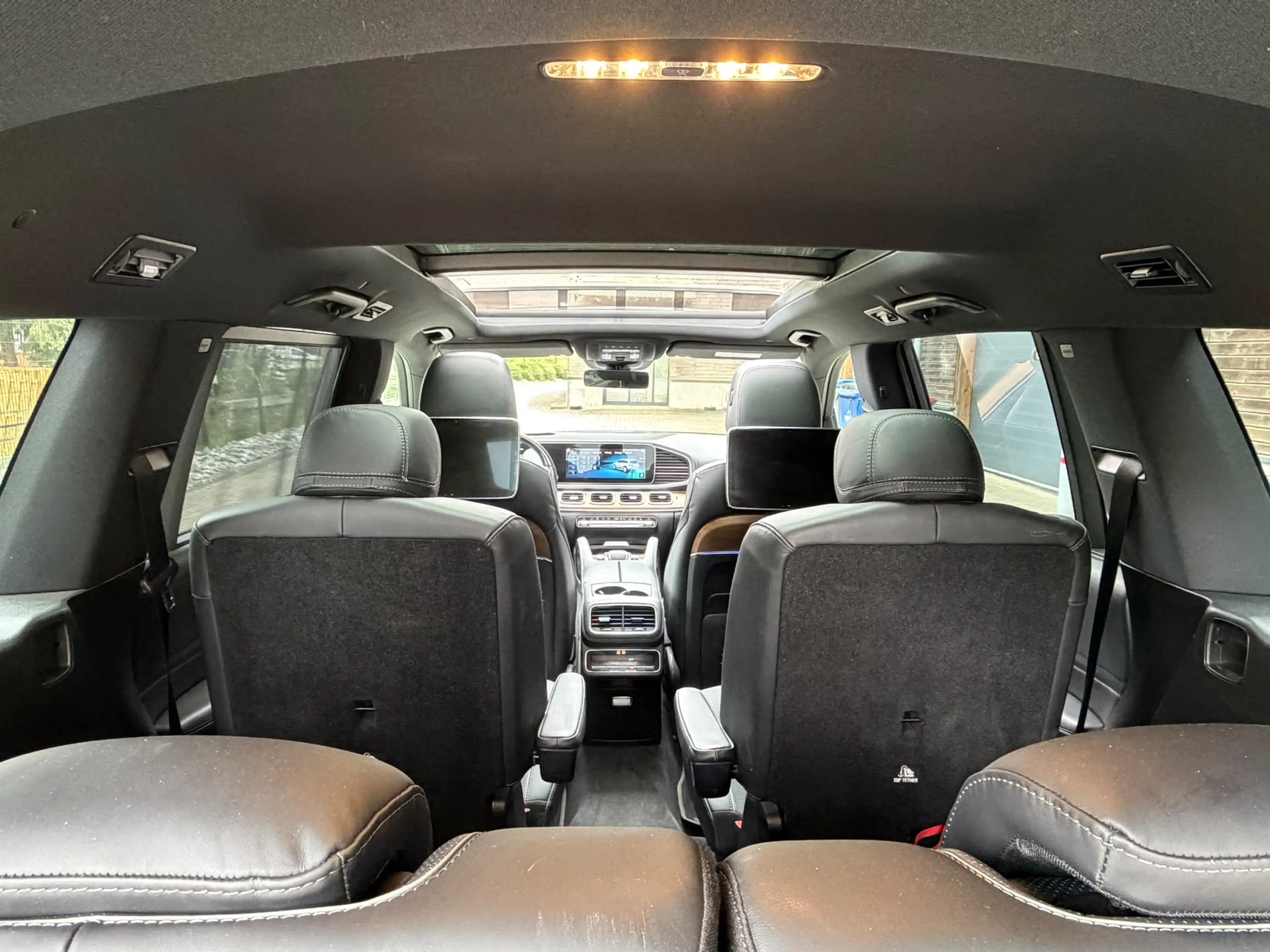 Mercedes-Benz GLS 400 GLS 400 d 4-Matic — photo 11