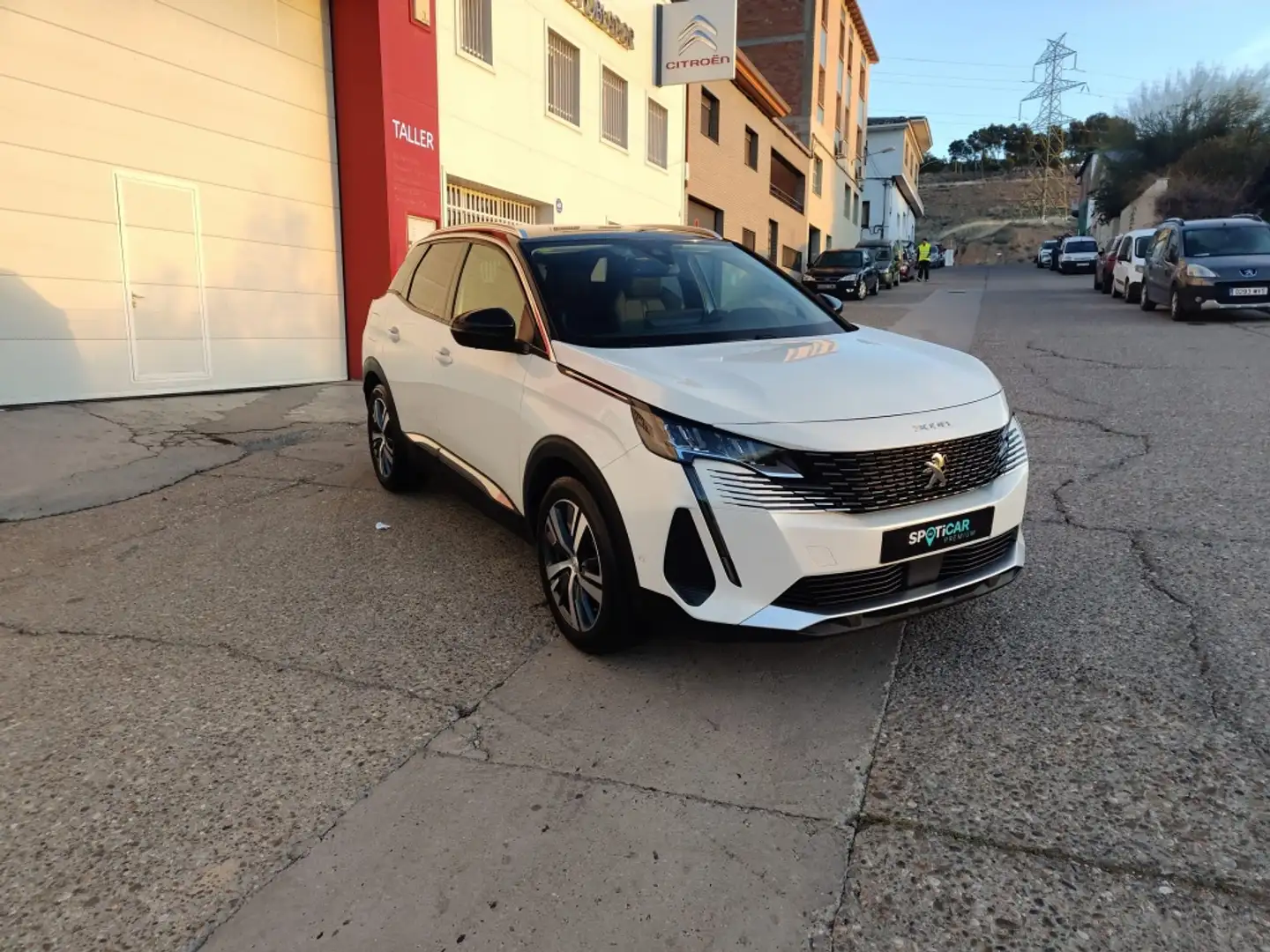 Peugeot 3008 1.5BlueHDi Allure Pack S&S 130 Bianco - 2