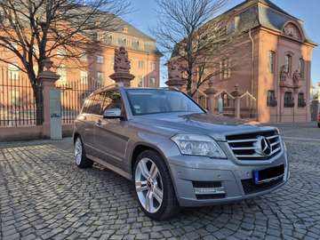 Mercedes-Benz GLK 300 autovehicule second-hand cumpărați pe