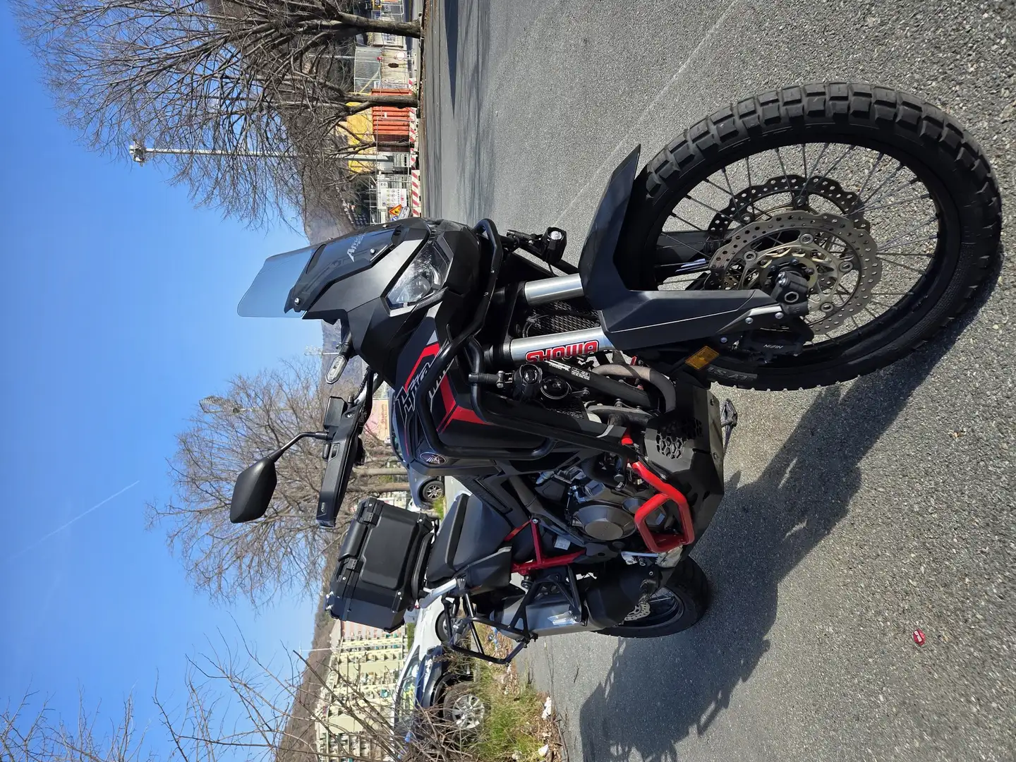 Honda CRF 1100 Чёрный - 1