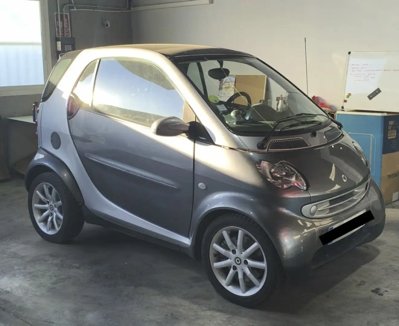 smart forTwo Coupé 45 Passion Aut. Gris - 1