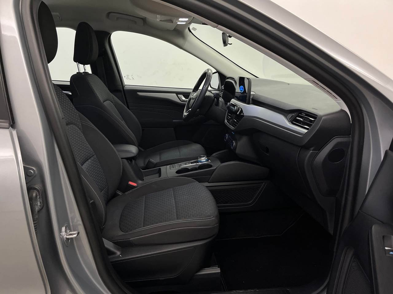 Ford Kuga 1.5 EcoBlue Cool&Connect SpoSi Lane Navi — photo 9