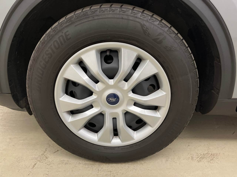 Ford Kuga 1.5 EcoBlue Cool&Connect SpoSi Lane Navi — photo 12