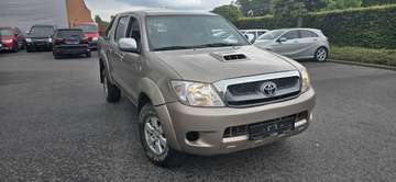 2.5 D-4D 4WD S
