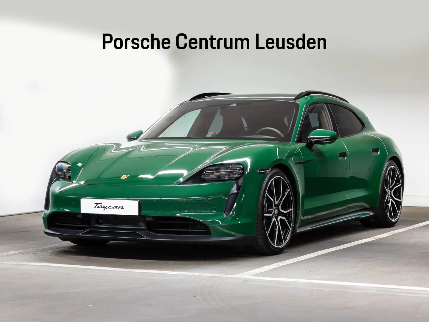 Porsche Taycan Sport Turismo - 1