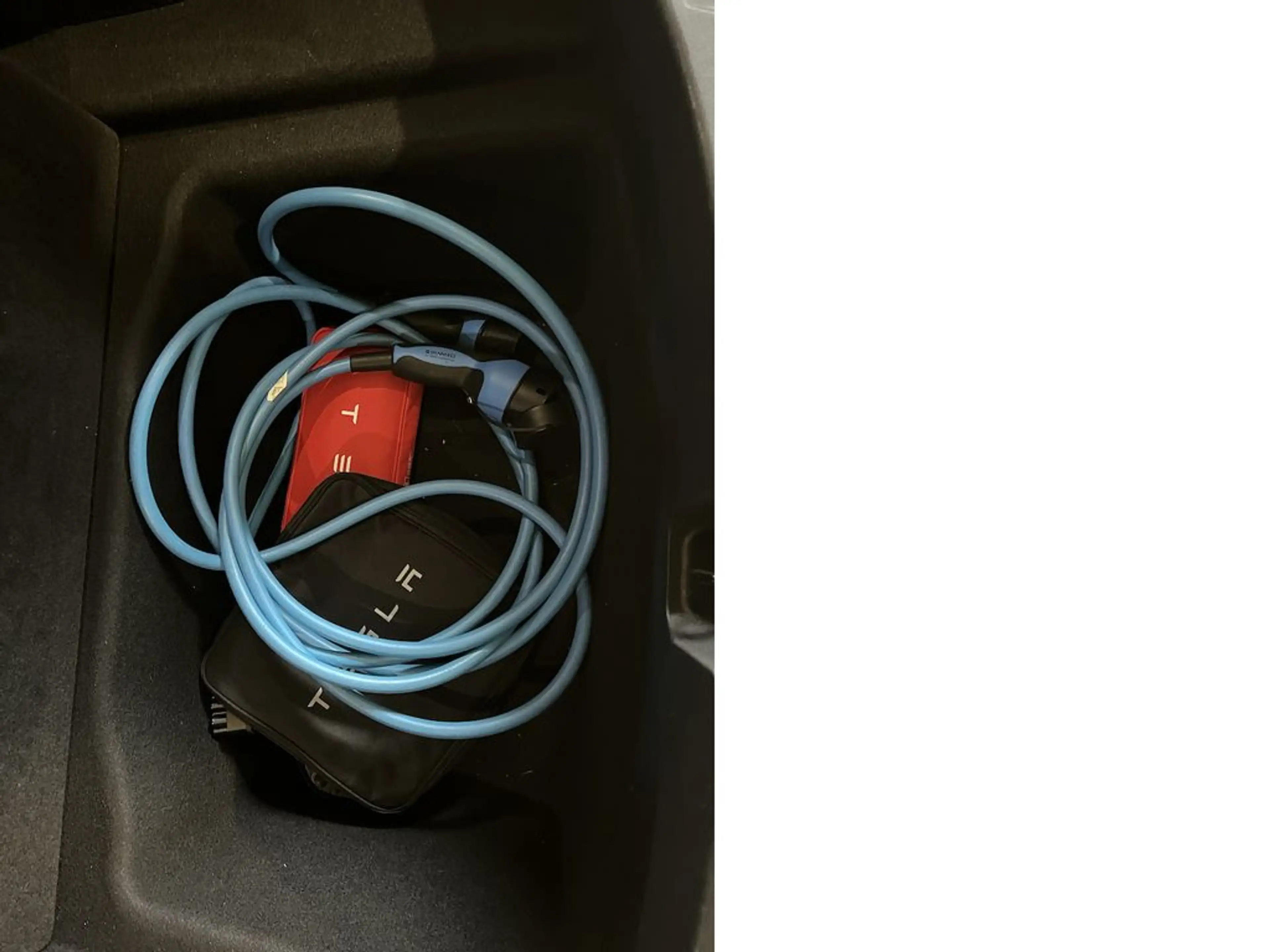 Tesla Model 3 Long Range Dual AWD — photo 9