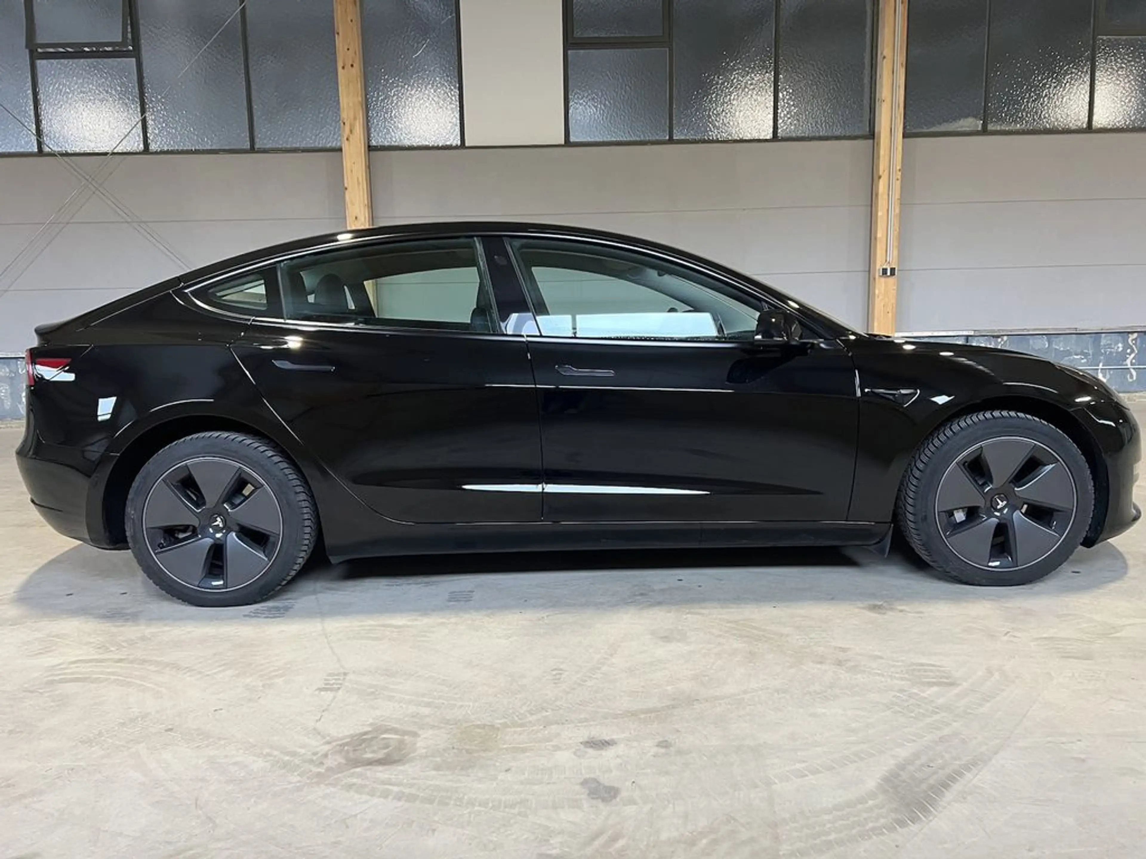 Tesla Model 3 Long Range Dual AWD — photo 6