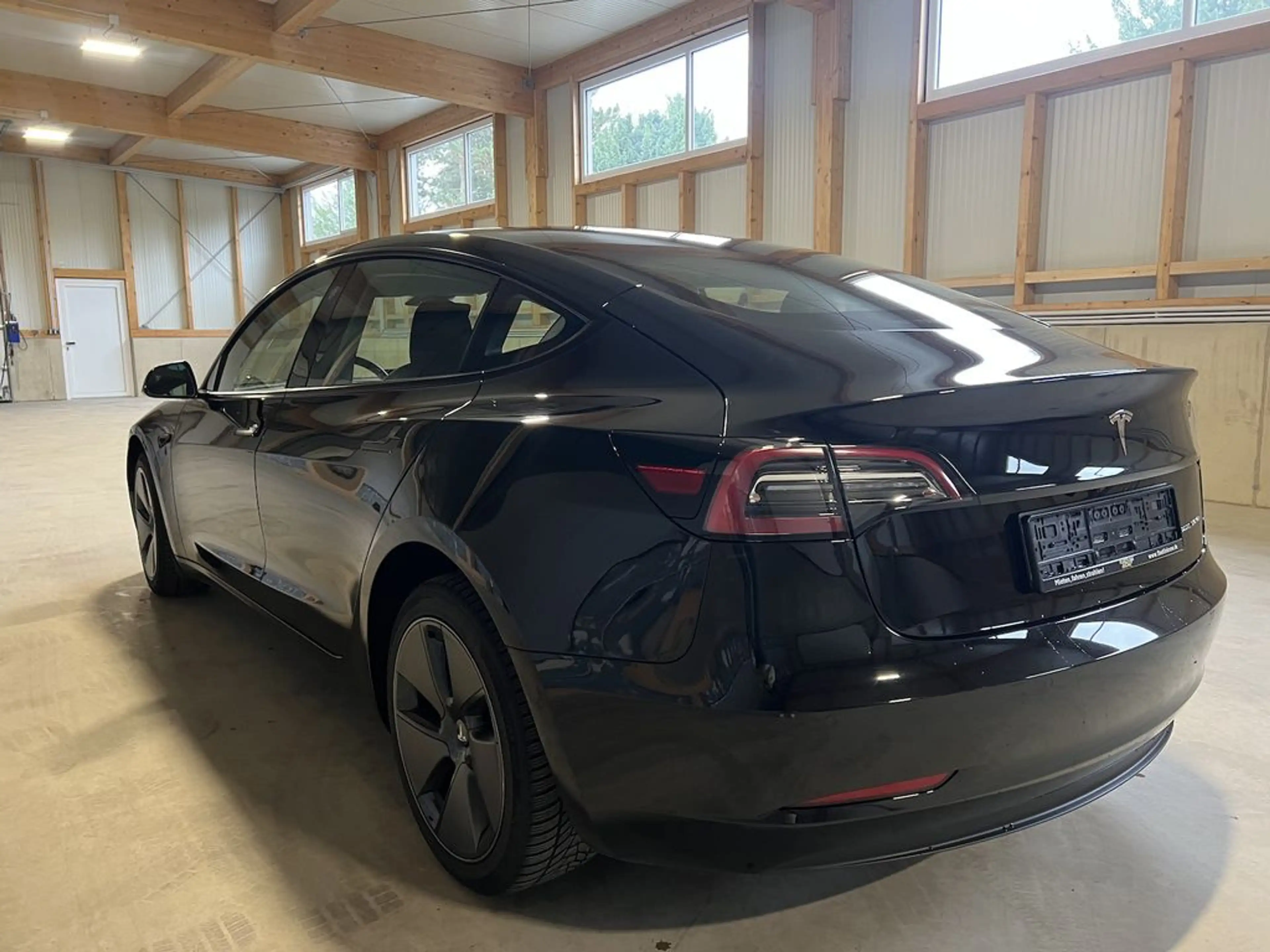 Tesla Model 3 Long Range Dual AWD — photo 2