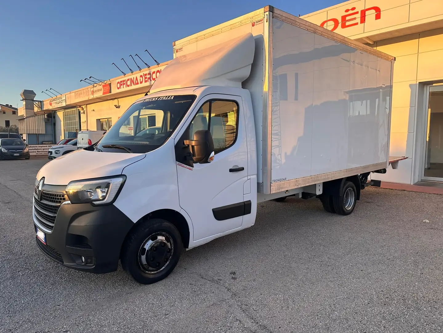 Renault RENAULT MASTER CAB (PC)L4 T35 Energy Dci 145 Ice Weiß - 2