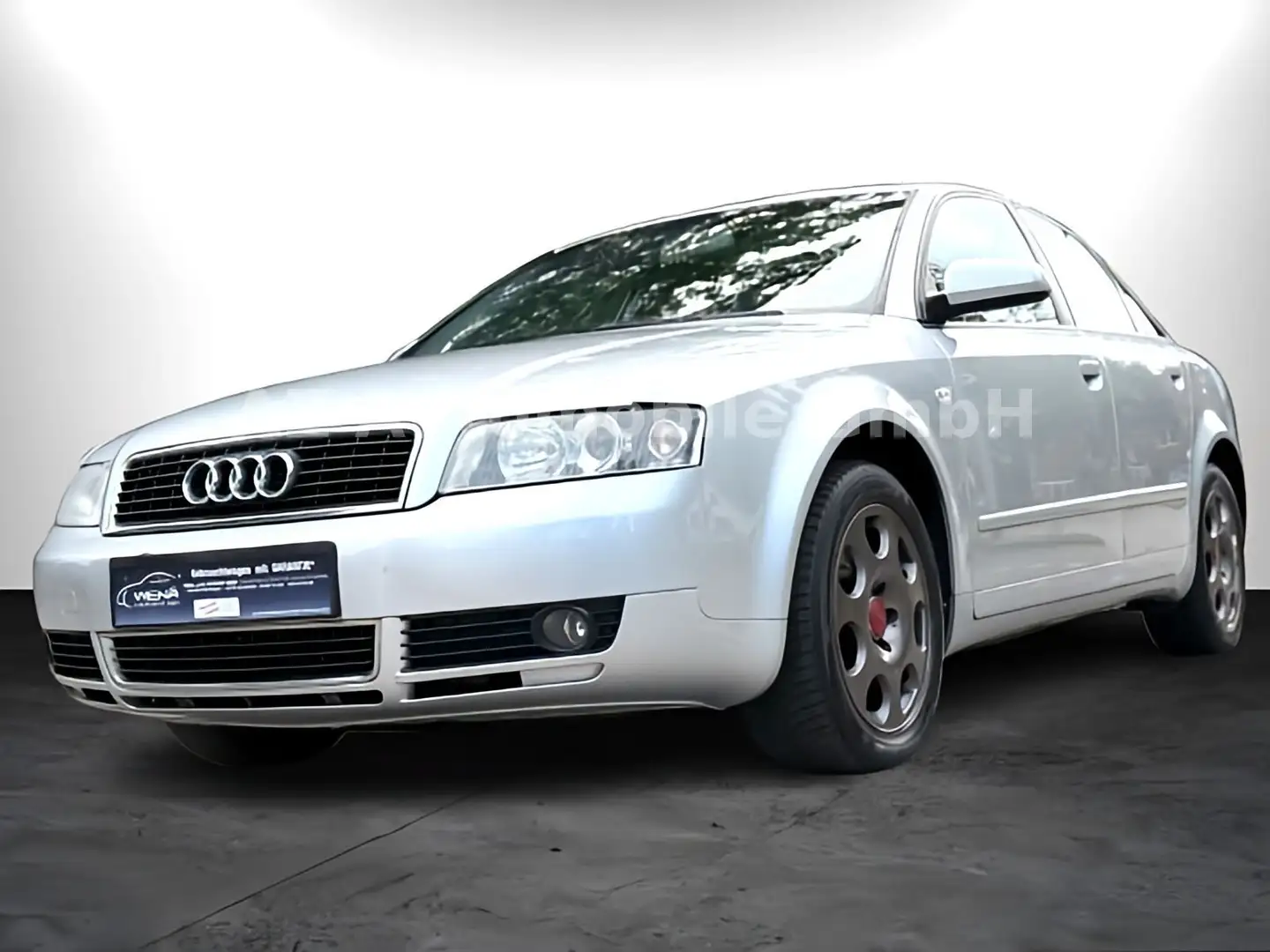 Audi A4 2.0 5Türig/KLIMA/PDC/BT/TÜV NEU/GARANTIE Argent - 1