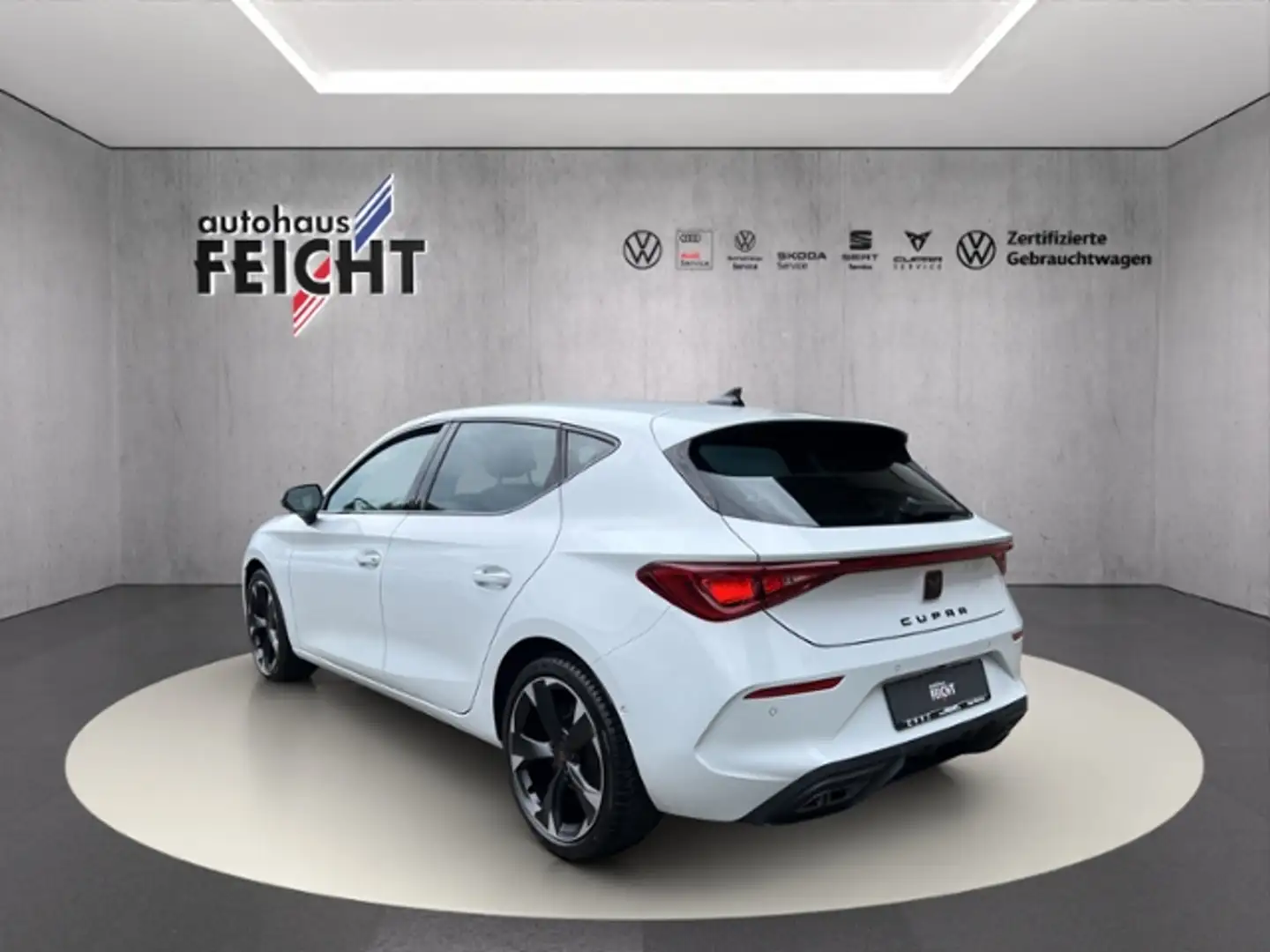 CUPRA Leon 2.0 TDI LED+NAVI+AHK+FULL LINK+PARKLENK+ACC Weiß - 2