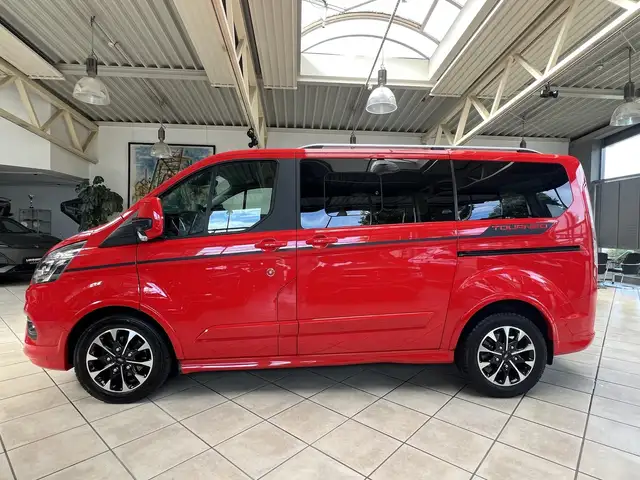 Ford Tourneo Custom view 8