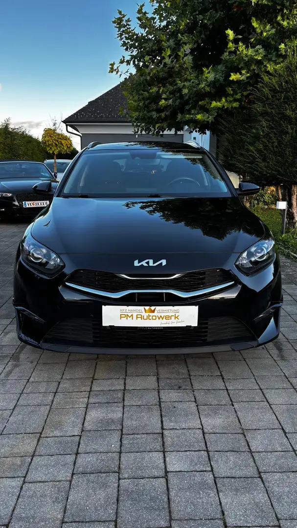 Kia Ceed SW / cee'd SW Ceed SW 1,6 CRDi Silber 48V *1.Besitz*Kamera*Navi* Schwarz - 2