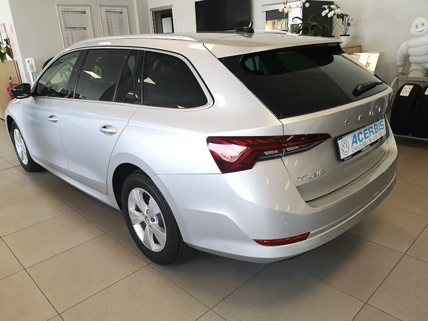 Skoda Octavia 2.0 TDI 150 CV EVO SCR DSG Wagon Ambition Argento - 2
