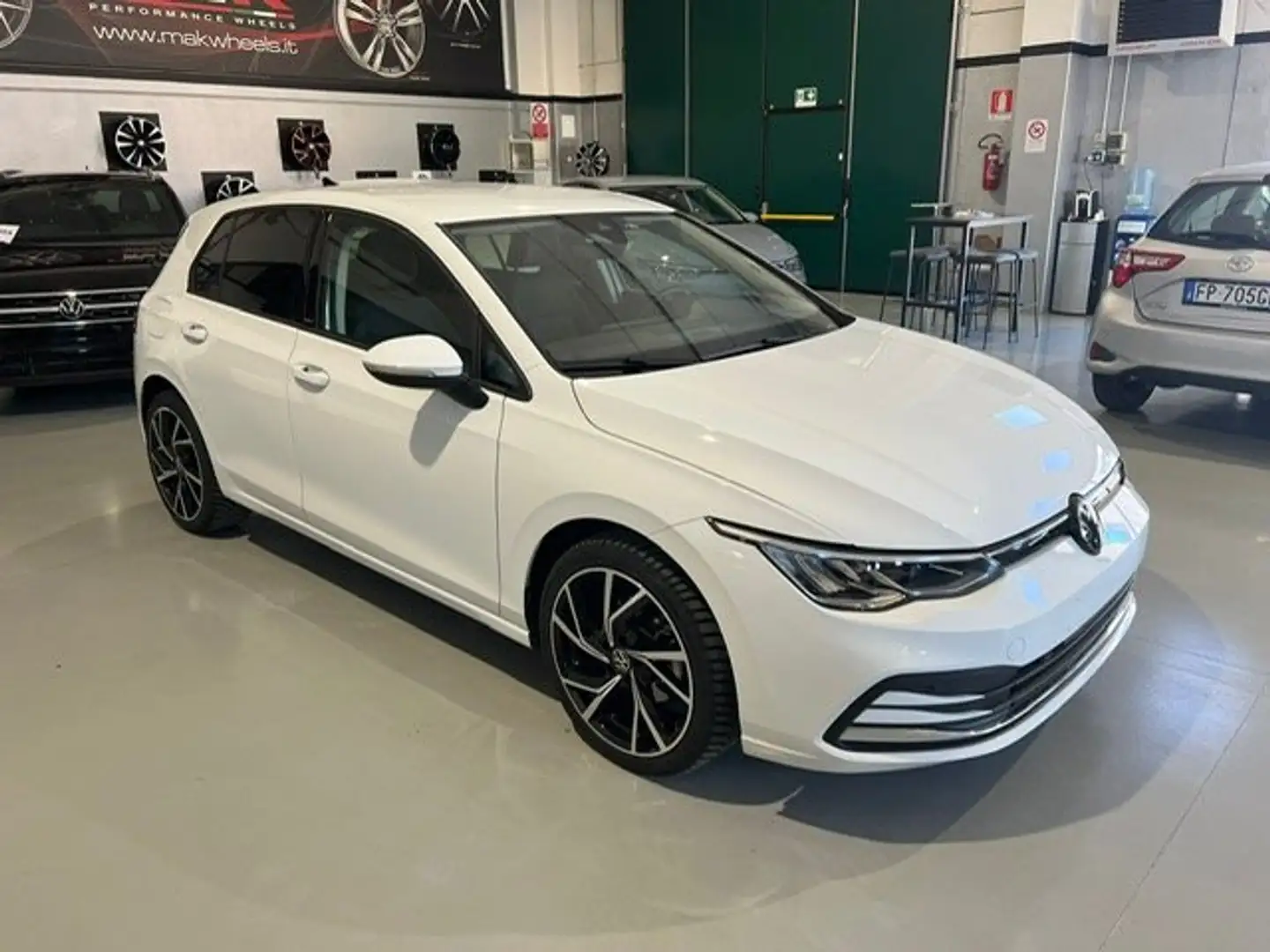 Volkswagen Golf 2.0 tdi Style MOVE 116CV - CERCHI DA 18 Bianco - 2