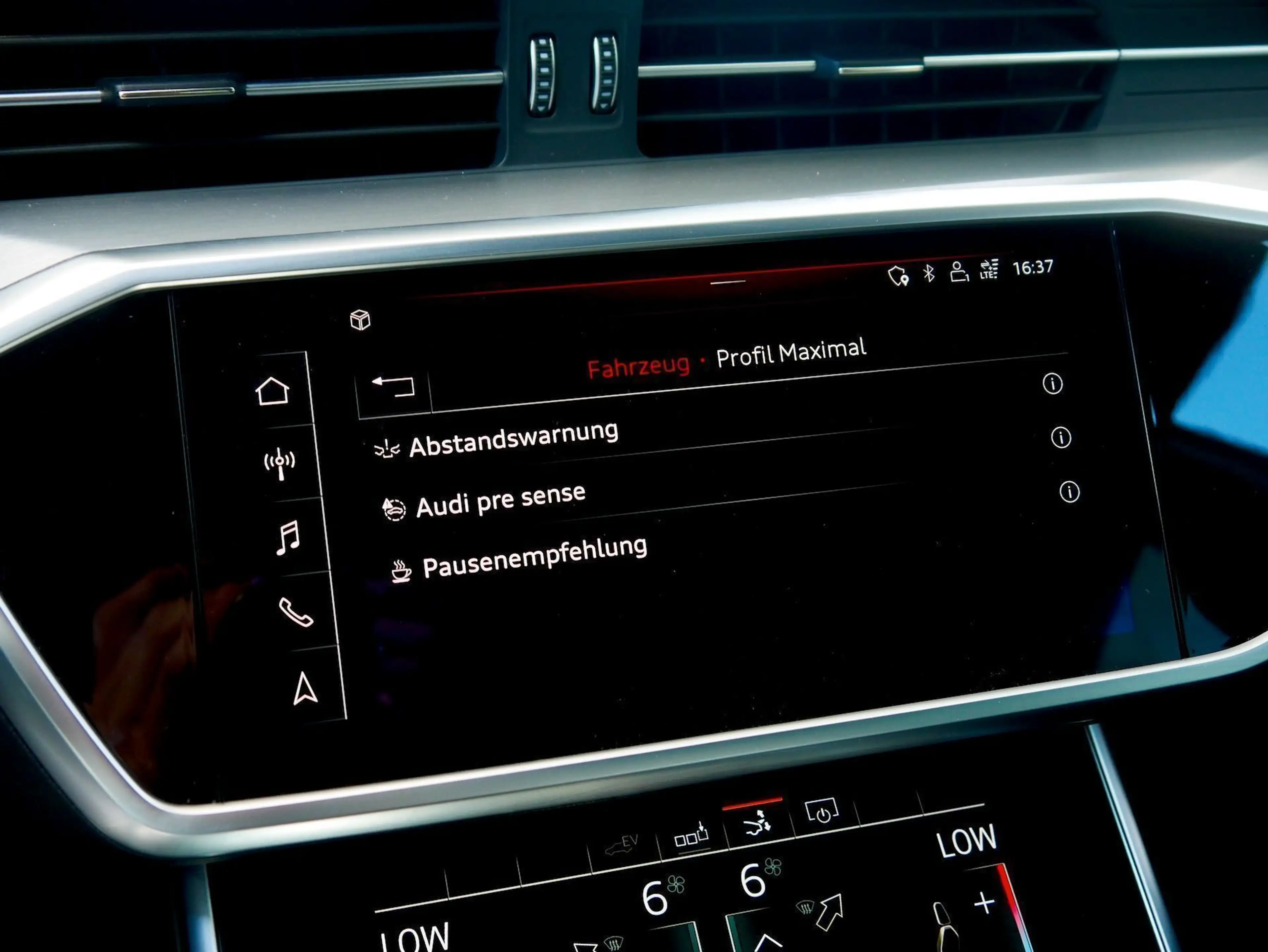 Audi A7 SB 55 TFSIe PHEV quattro S-LINE — photo 11