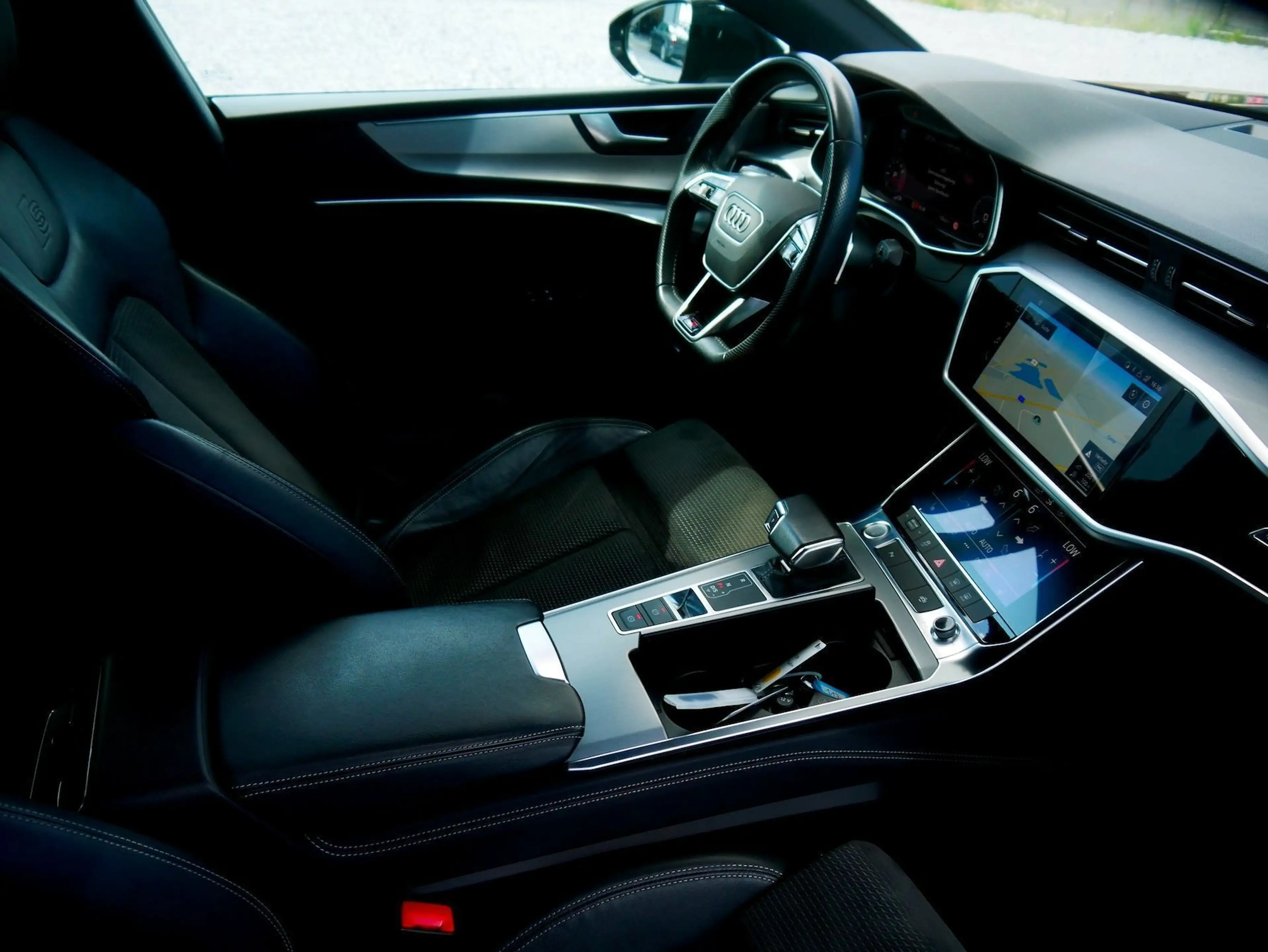 Audi A7 SB 55 TFSIe PHEV quattro S-LINE — photo 9