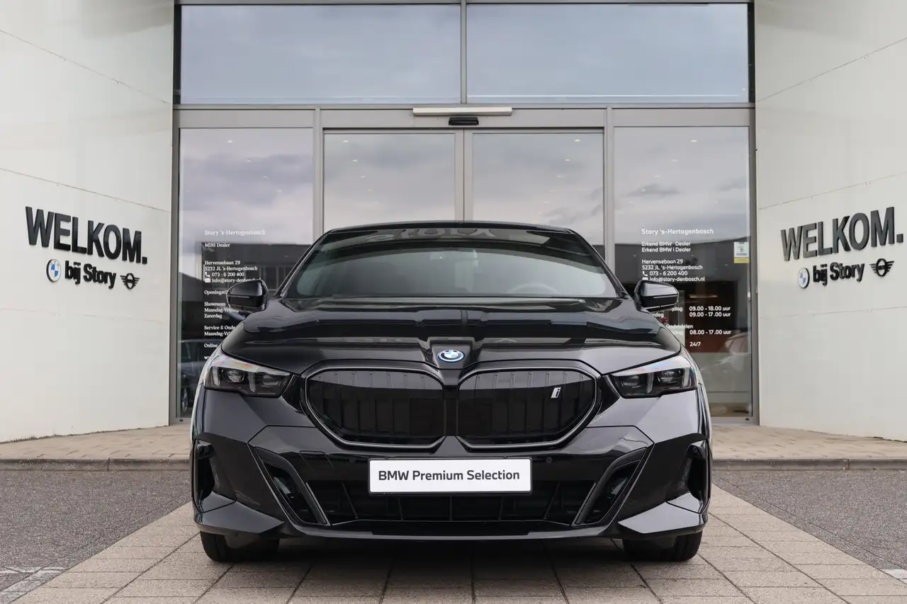 BMW i5 2026