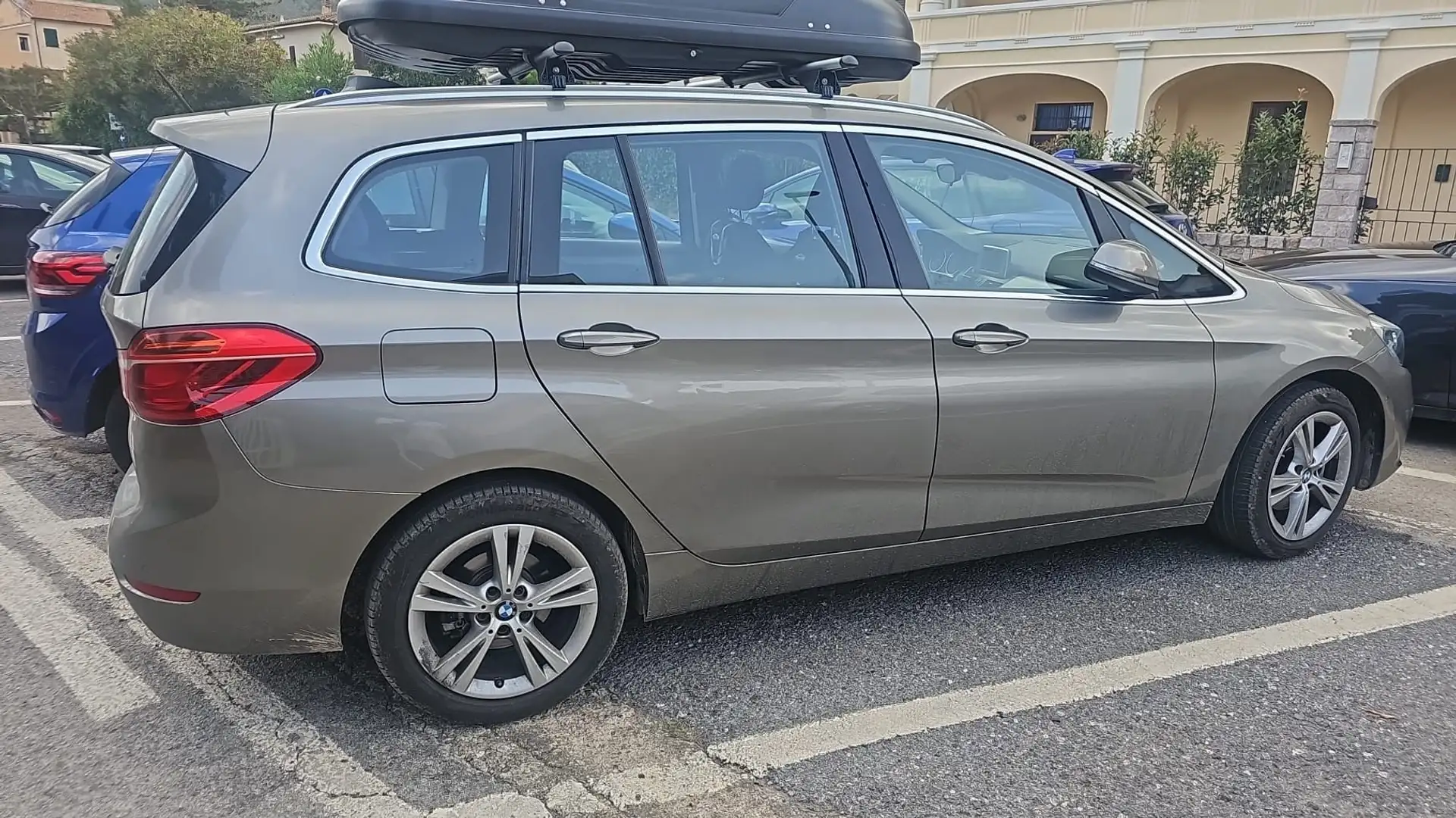 BMW 216 Serie 2-2015 Gran Tourer 216d Advantage Золотий - 1