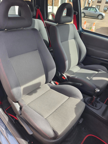 Volkswagen Lupo Lupo 1.6i 16V GTI