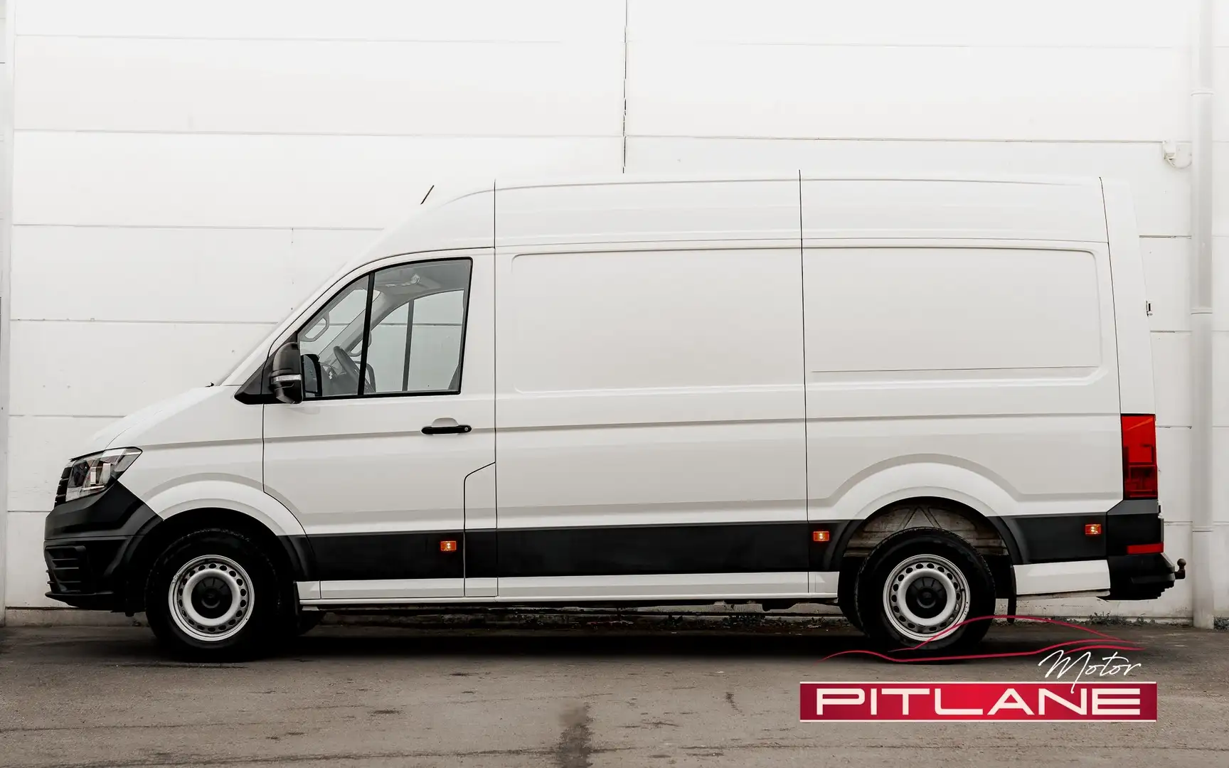 Volkswagen Crafter 2.0 TDi L3H3 UTILI. 3 PLACES / ATTELAGE / CARPLAY Blanc - 2