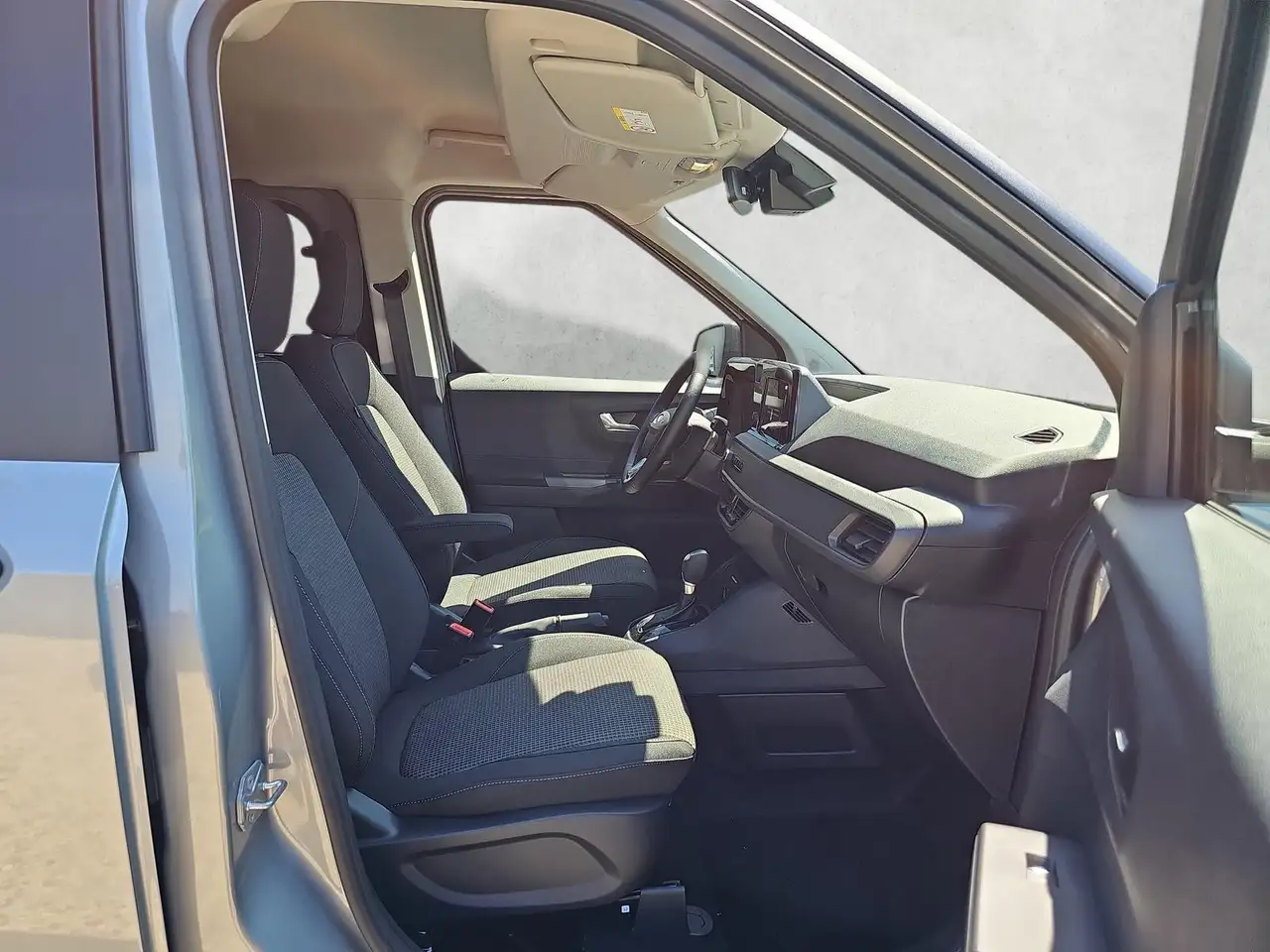 Ford Tourneo Courier 2026 — фото 10