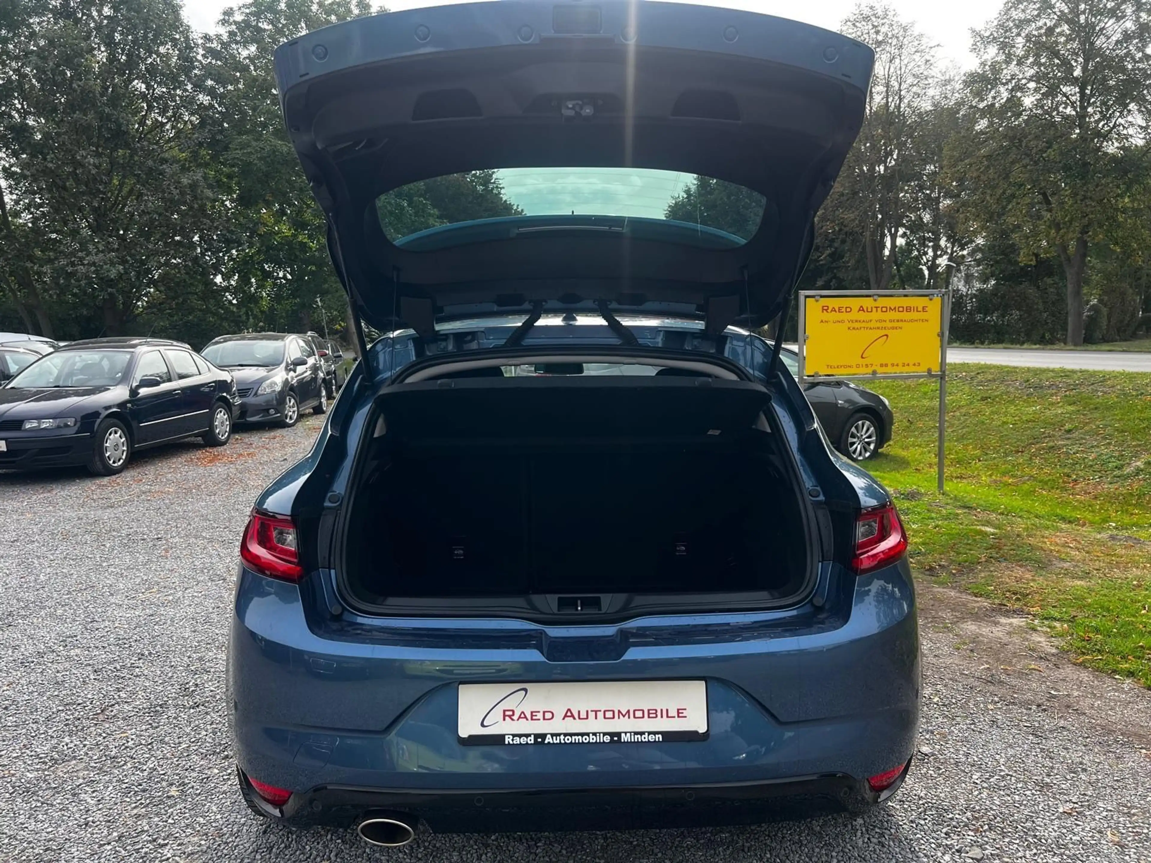Renault Megane IV Lim.BOSE-Edition*Automatik*56Tkm*1Hd* — photo 12