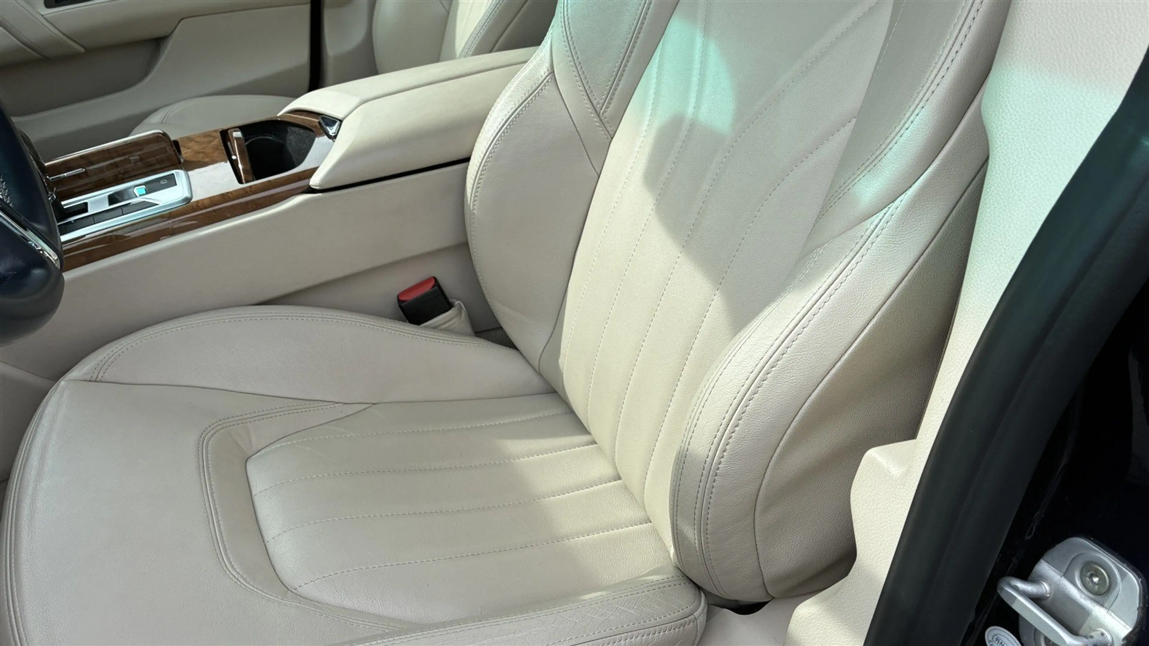 Maserati Quattroporte GTS 3.8L V8 — photo 14