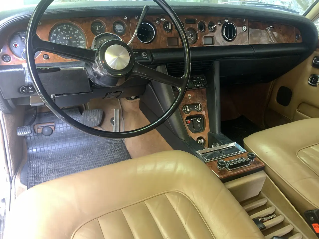 Bentley Saloon, foto 4