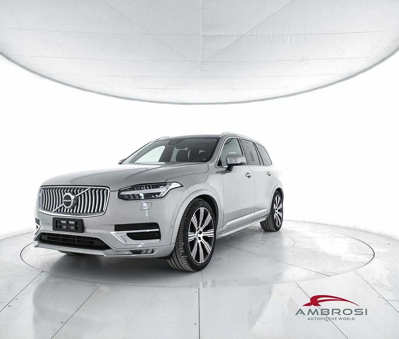 Volvo XC90 B5 AWD Mild hybrid Diesel Ultimate Bright 7 Sedili Gümüş rengi - 1
