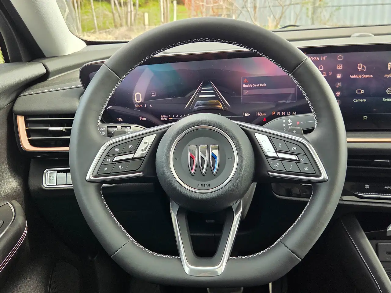 Buick Envision photo Buick Envision