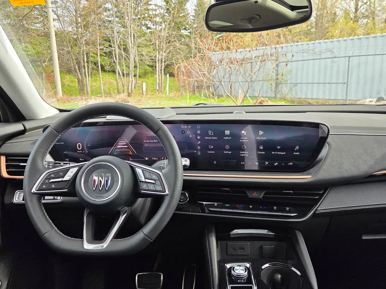 Buick Envision photo Buick Envision