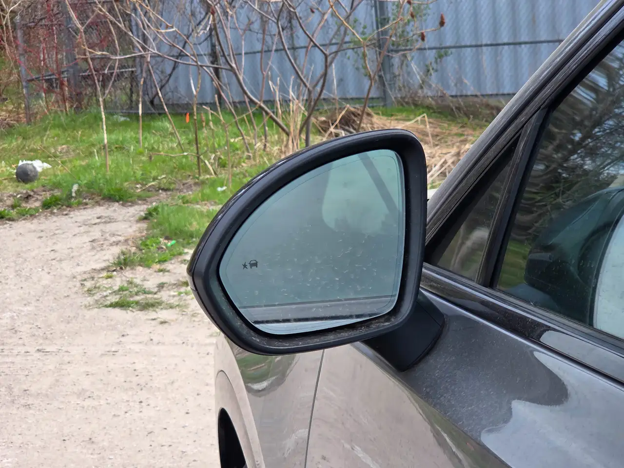 Buick Envision photo Buick Envision
