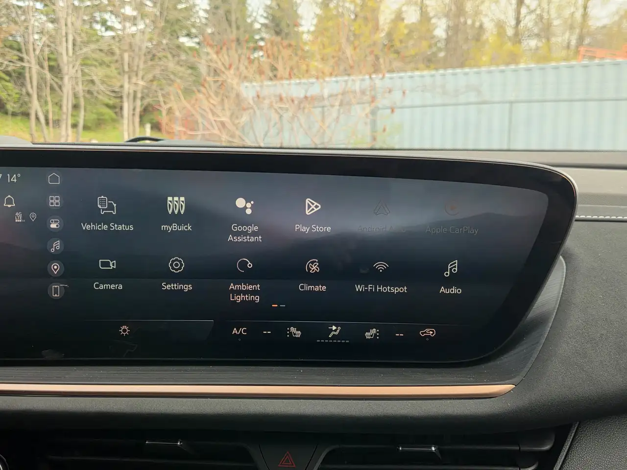 Buick Envision photo Buick Envision