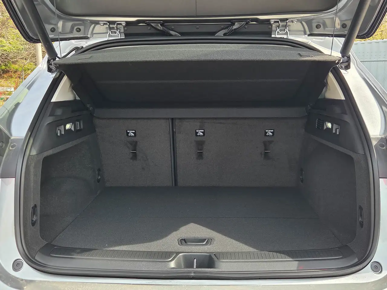 Buick Envision photo Buick Envision