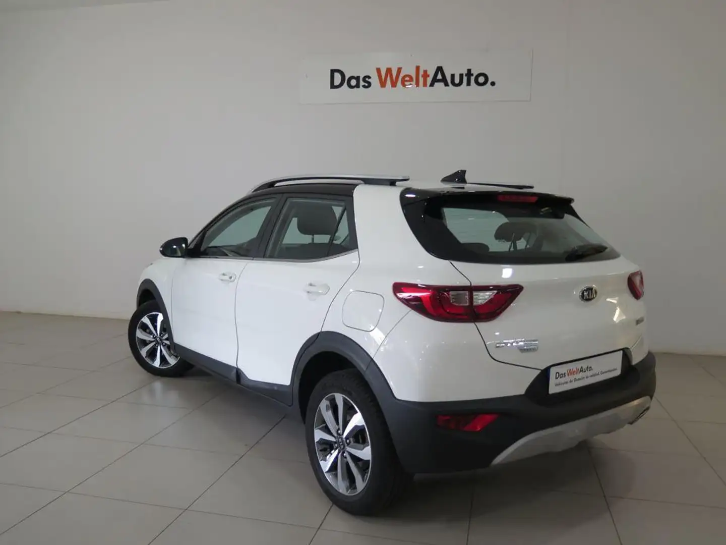 Kia Stonic 1.0 T-GDi MHEV Drive 100 Gris - 2
