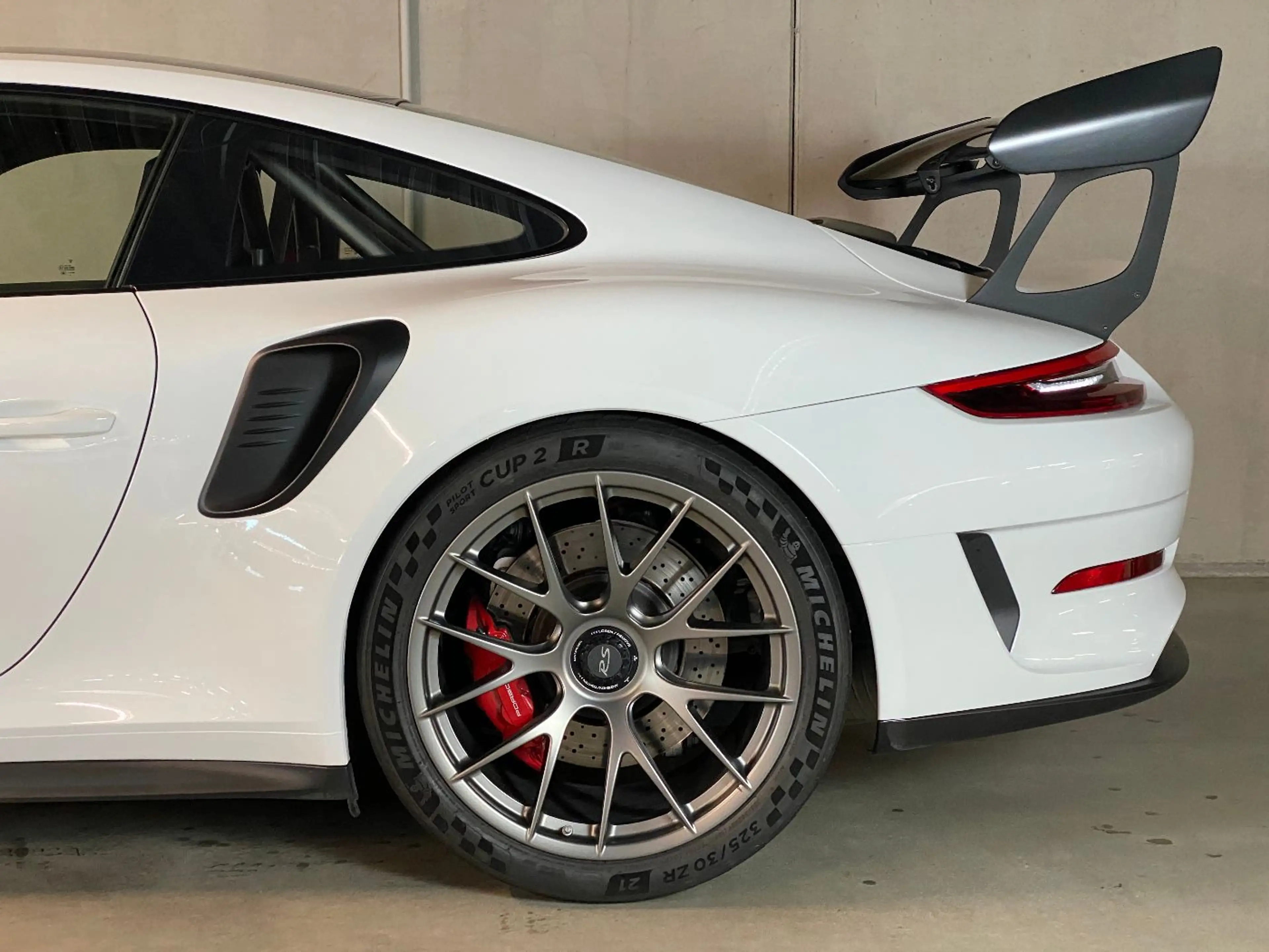 Porsche 991 (911) GT3 RS |Weissach-Paket |Rückfahrkamera — photo 10