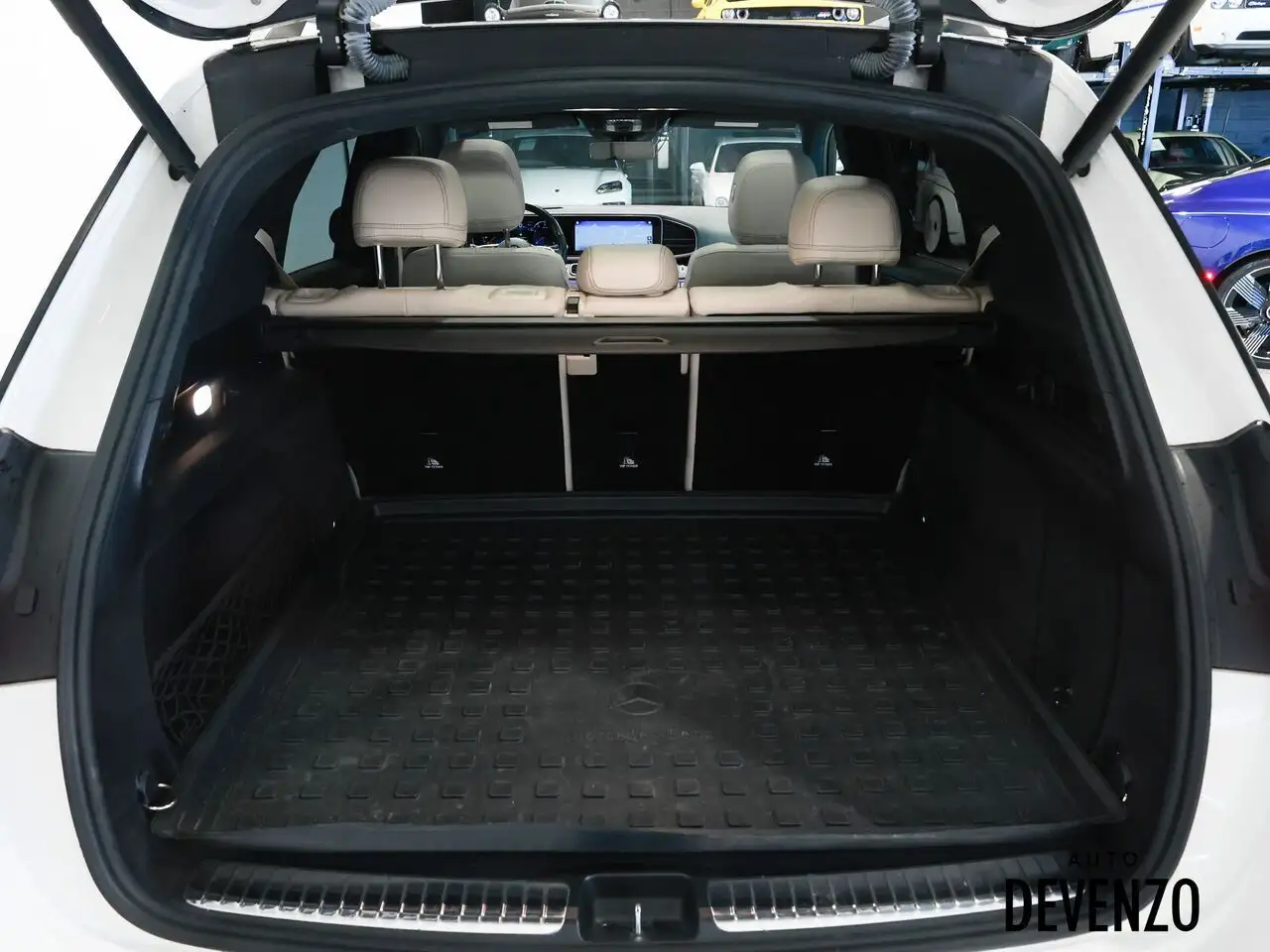 Mercedes-Benz GLE снимка Mercedes-Benz GLE