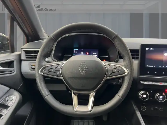 Renault Clio view 11