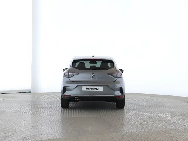 Renault Clio view 5