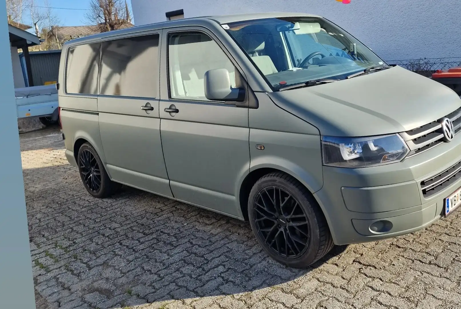 Volkswagen T5 Transporter Kastenwagen 1,9 TDI Grau - 1